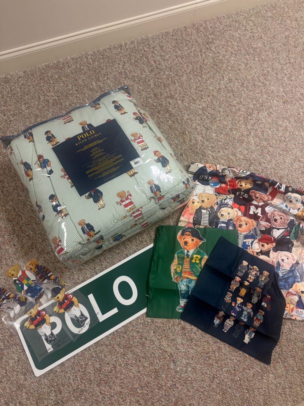 Polo Ralph Lauren Bear Print Bedding Set - Green & Navy Accents